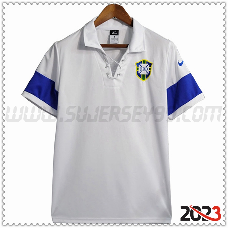 Camiseta Retro Brasil Blanco 2004